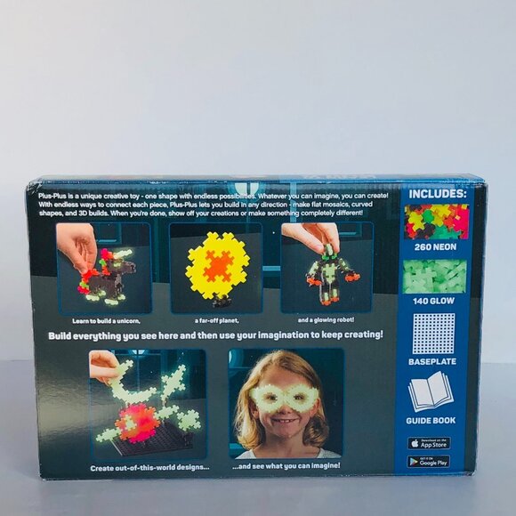 Plus Plus - Learn to Build Set Glow in The Dark - 400 Pieces Age 5 - Picture 16 of 16